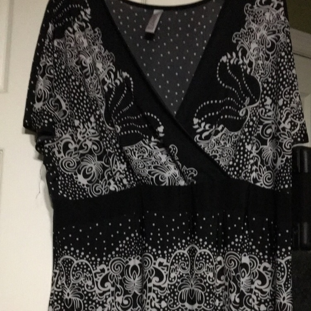 Beautiful black and white blouse